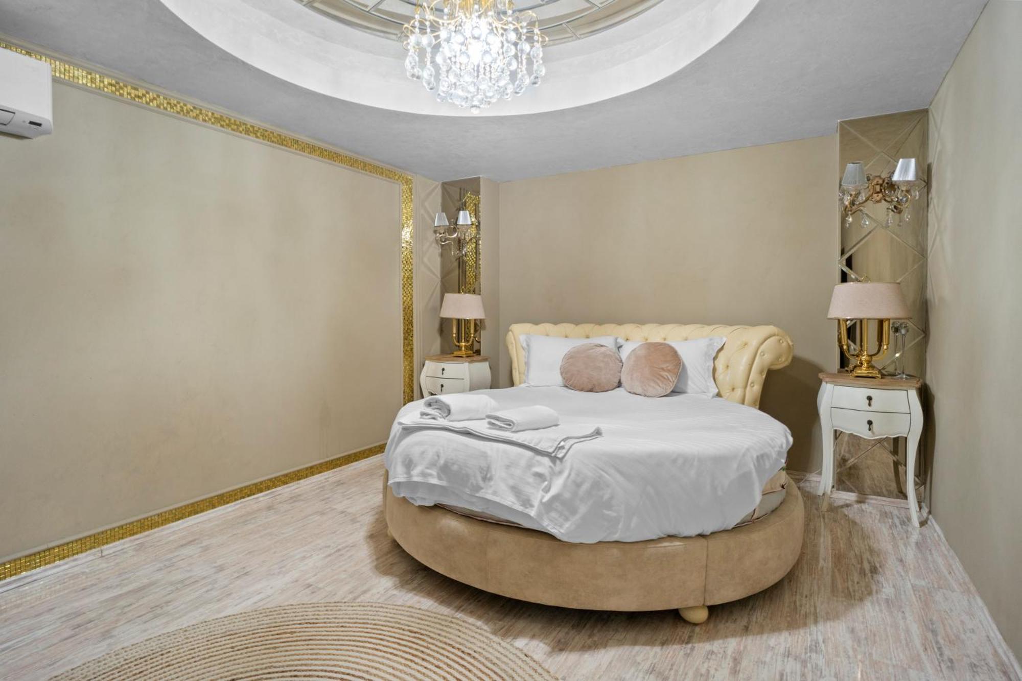 Apartment Classic Luxury At Mall Bucharest